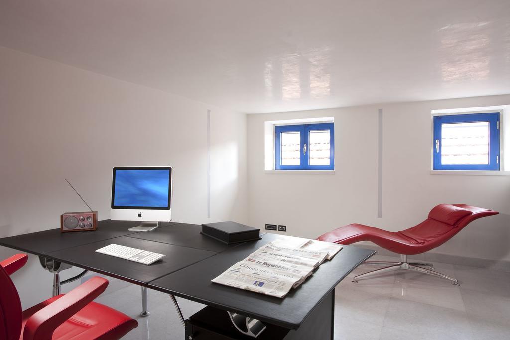 Suite Della Vite Guest House - Rome — Photos 3